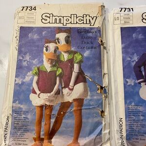 Simplicity Donald Duck Costume Pattern for Adults and Kids